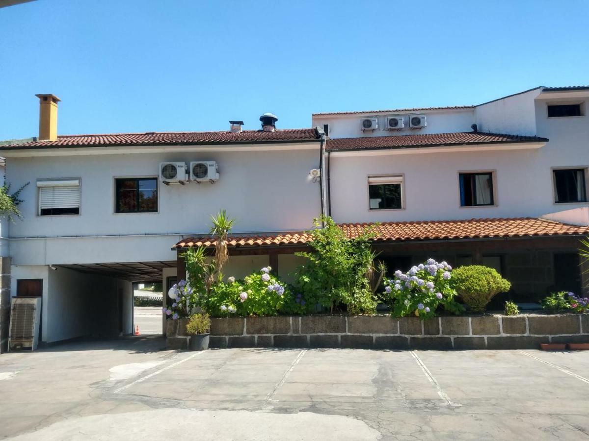 Residencial Montanhes Hotel Vila Real Exterior foto